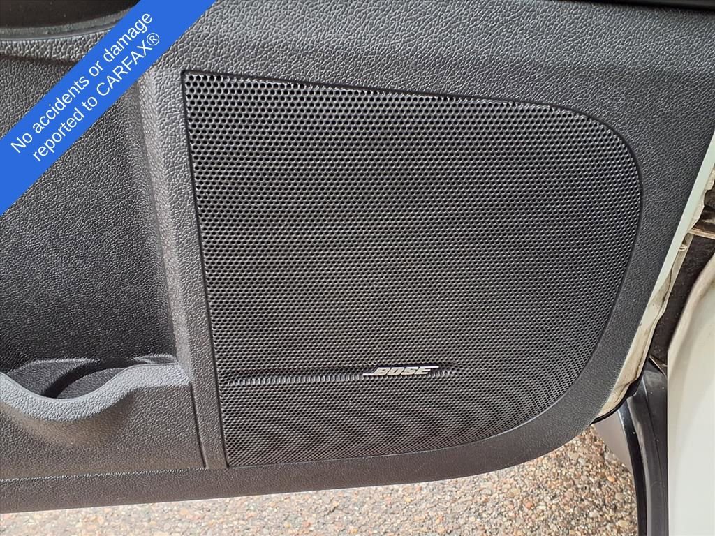 Used 2012 GMC Acadia SLT image 16