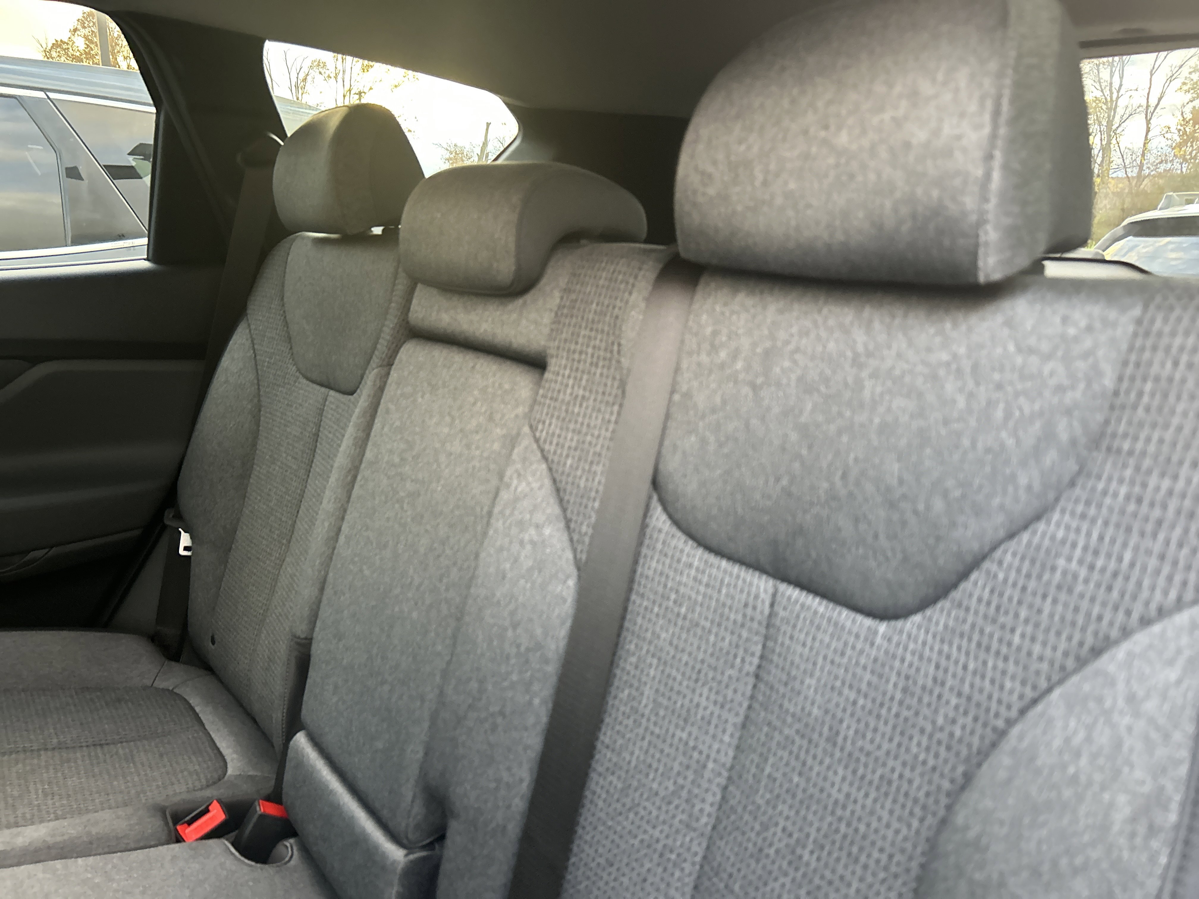 Used 2023 Hyundai Santa Fe SE image 28