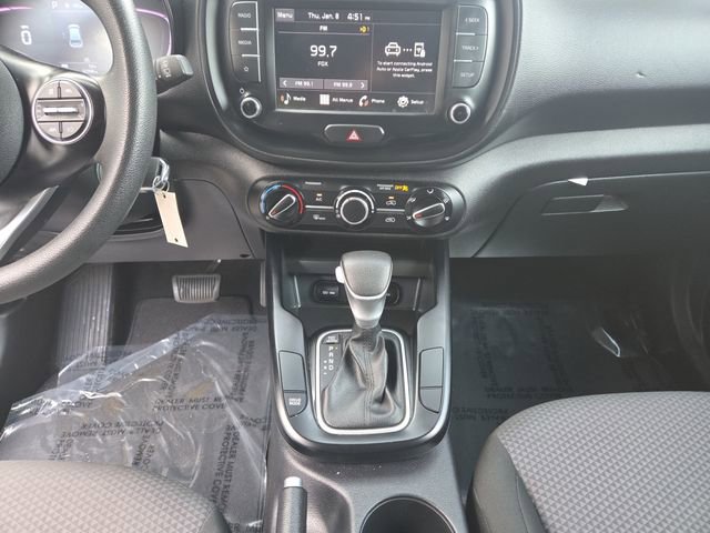 Used 2024 Kia Soul LX w/ Option Group 015 image 11