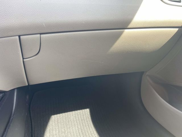 Used 2014 Hyundai Elantra GT w/ Option Group 02 image 27