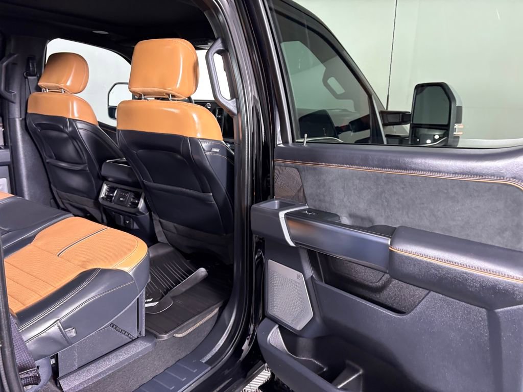 Certified 2024 Ford F350 Platinum image 32