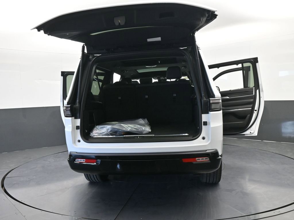 New 2026 Jeep Grand Wagoneer L Summit image 76