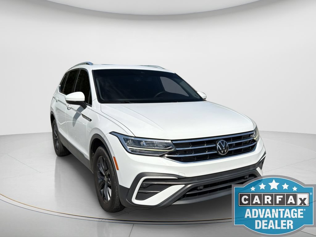 Certified 2022 Volkswagen Tiguan SE FWD image 4