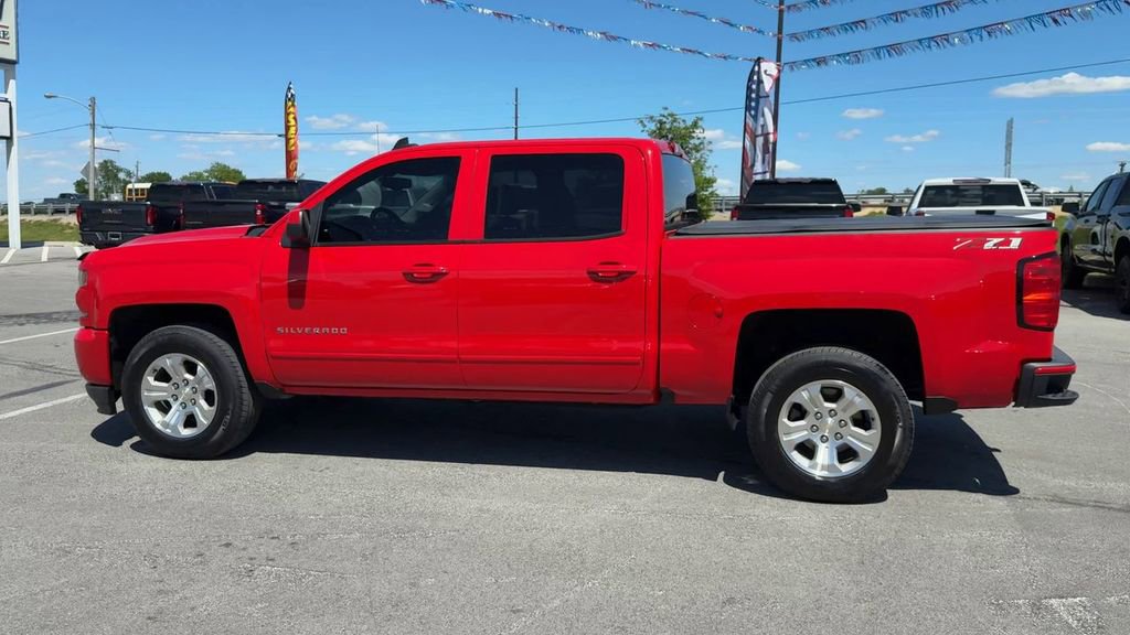 Used 2018 Chevrolet Silverado 1500 LT w/ All Star Edition AWD/4WD image 4
