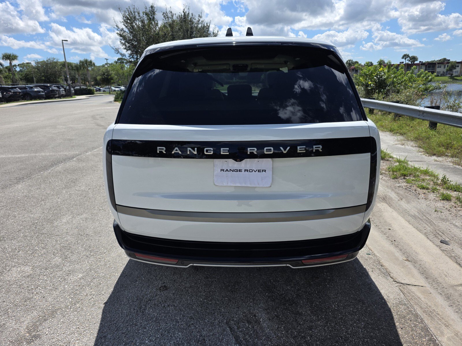 New 2027 Land Rover Range Rover SE AWD/4WD image 6