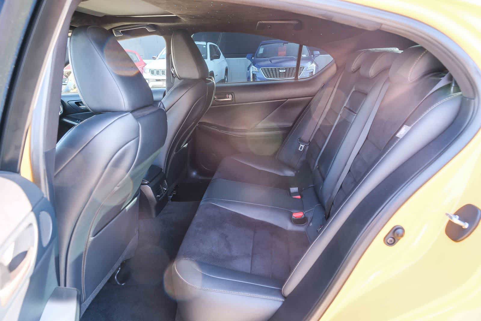 Used 2025 Lexus IS 500 RWD image 18