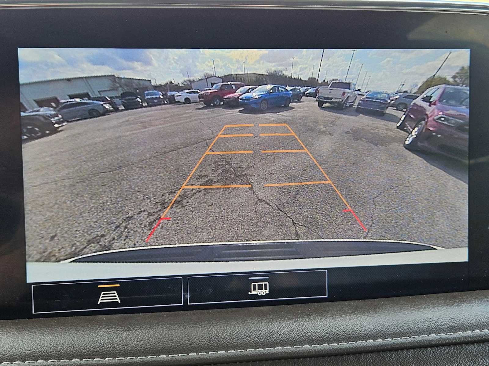 Used 2021 GMC Yukon SLT image 29