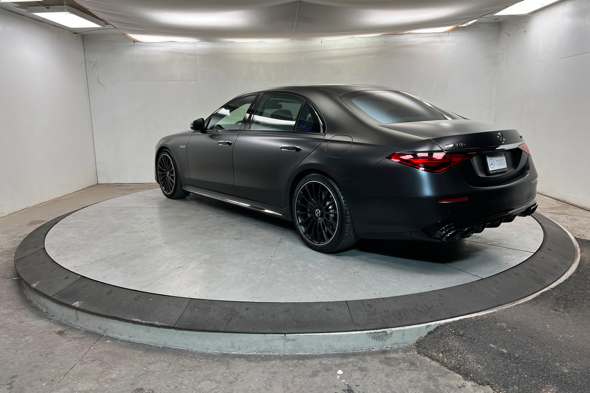 New 2026 Mercedes-Benz S 63 AMG S image 3