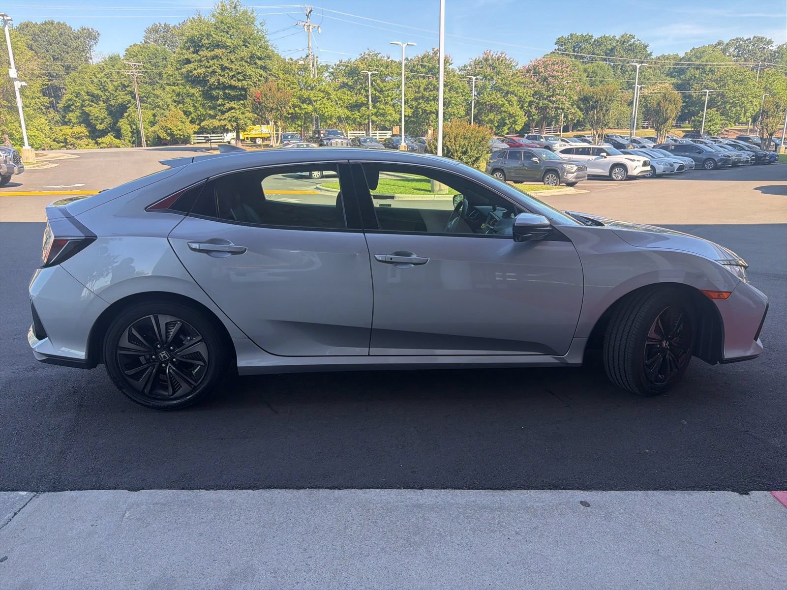 Used 2019 Honda Civic EX image 11