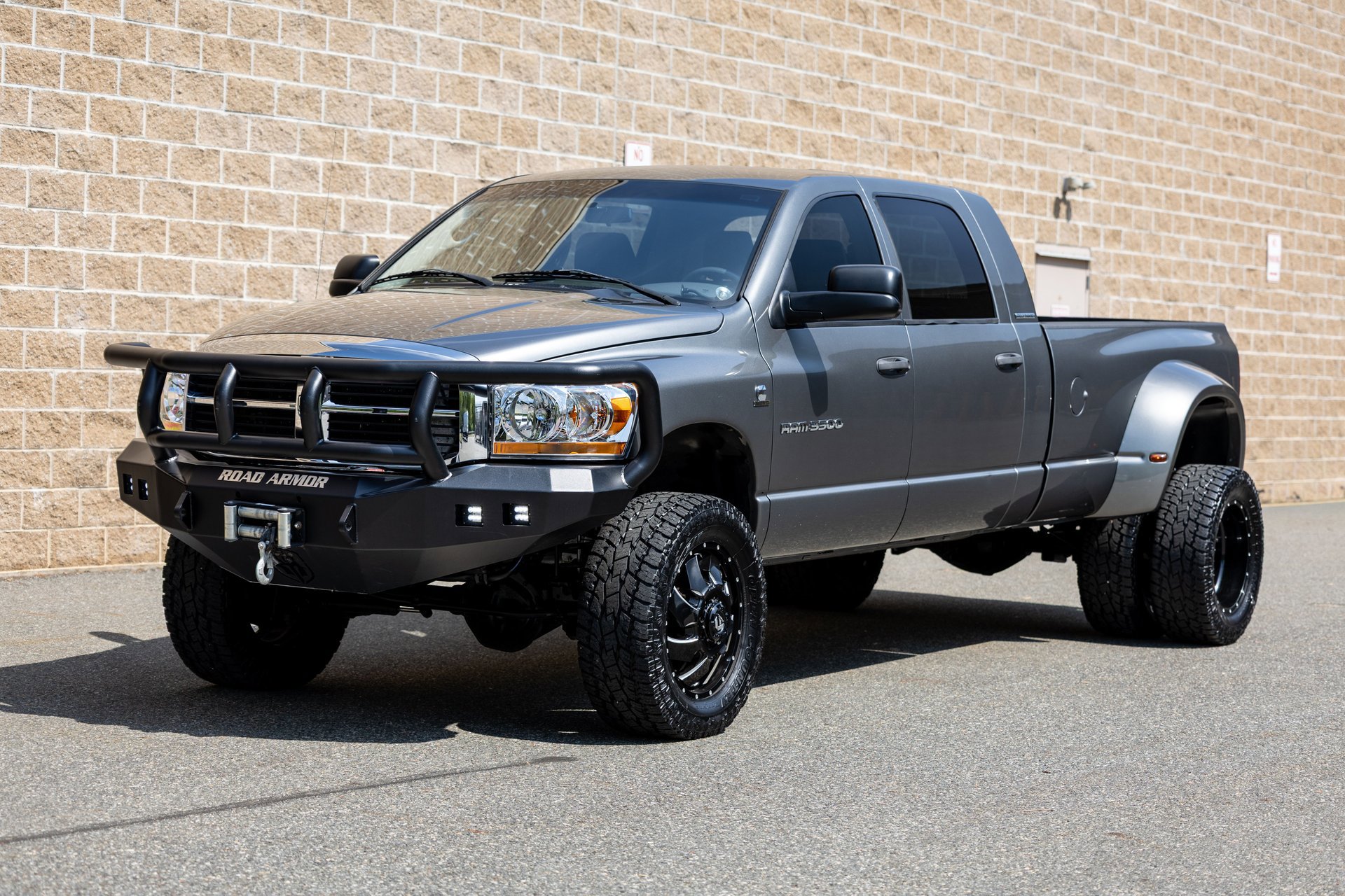 Used 2006 Dodge Ram 3500 Truck SLT AWD/4WD image 10