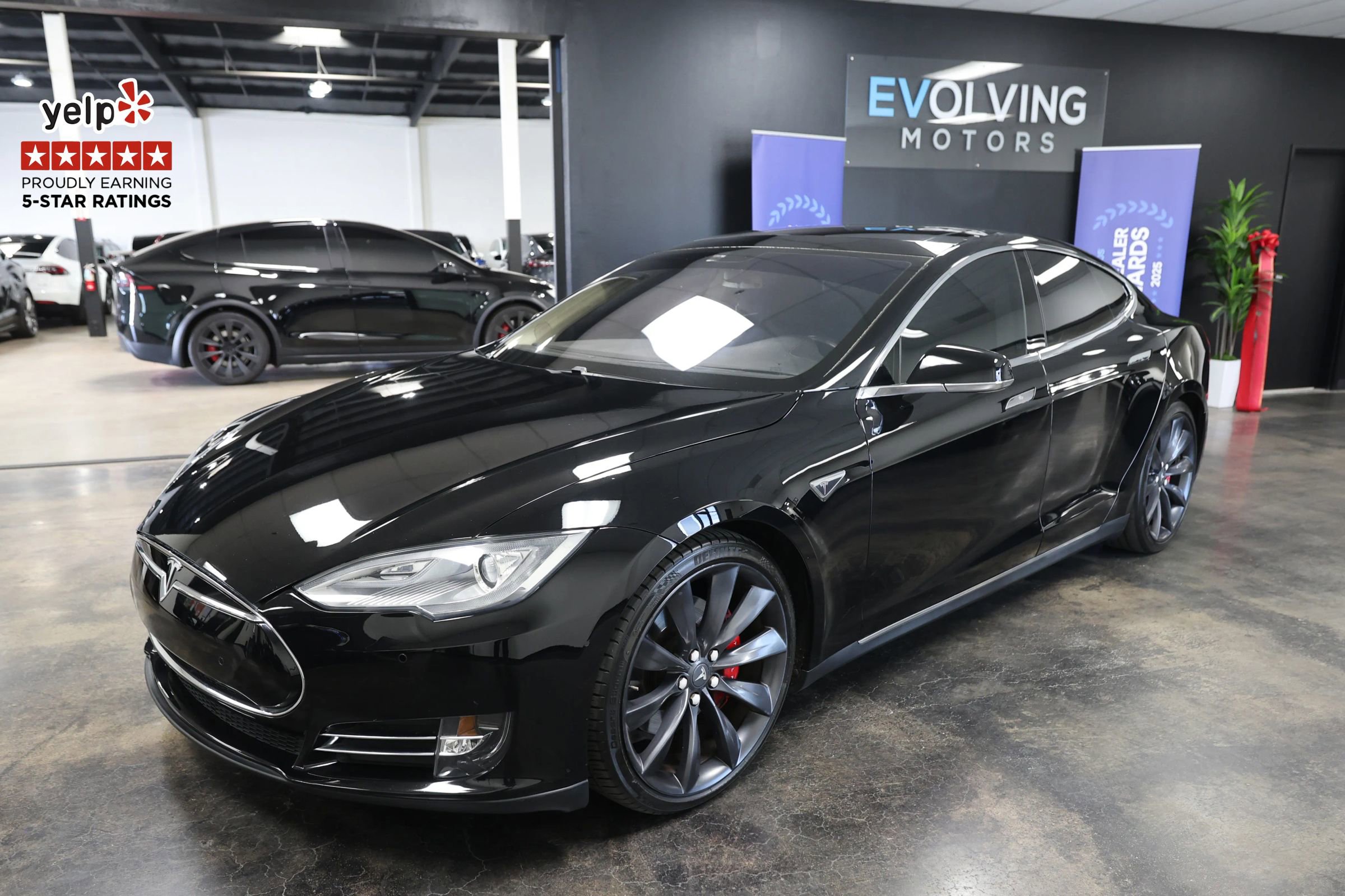 Used 2014 Tesla Model S P85 image 1