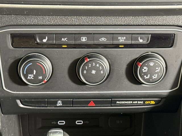 Used 2023 Volkswagen Atlas SE image 25