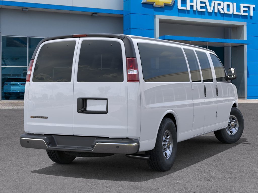 New 2027 Chevrolet Express 3500 LT w/ LT Preferred Equipment Group RWD image 5