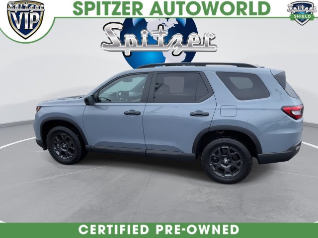 Used 2025 Honda Pilot TrailSport image 6