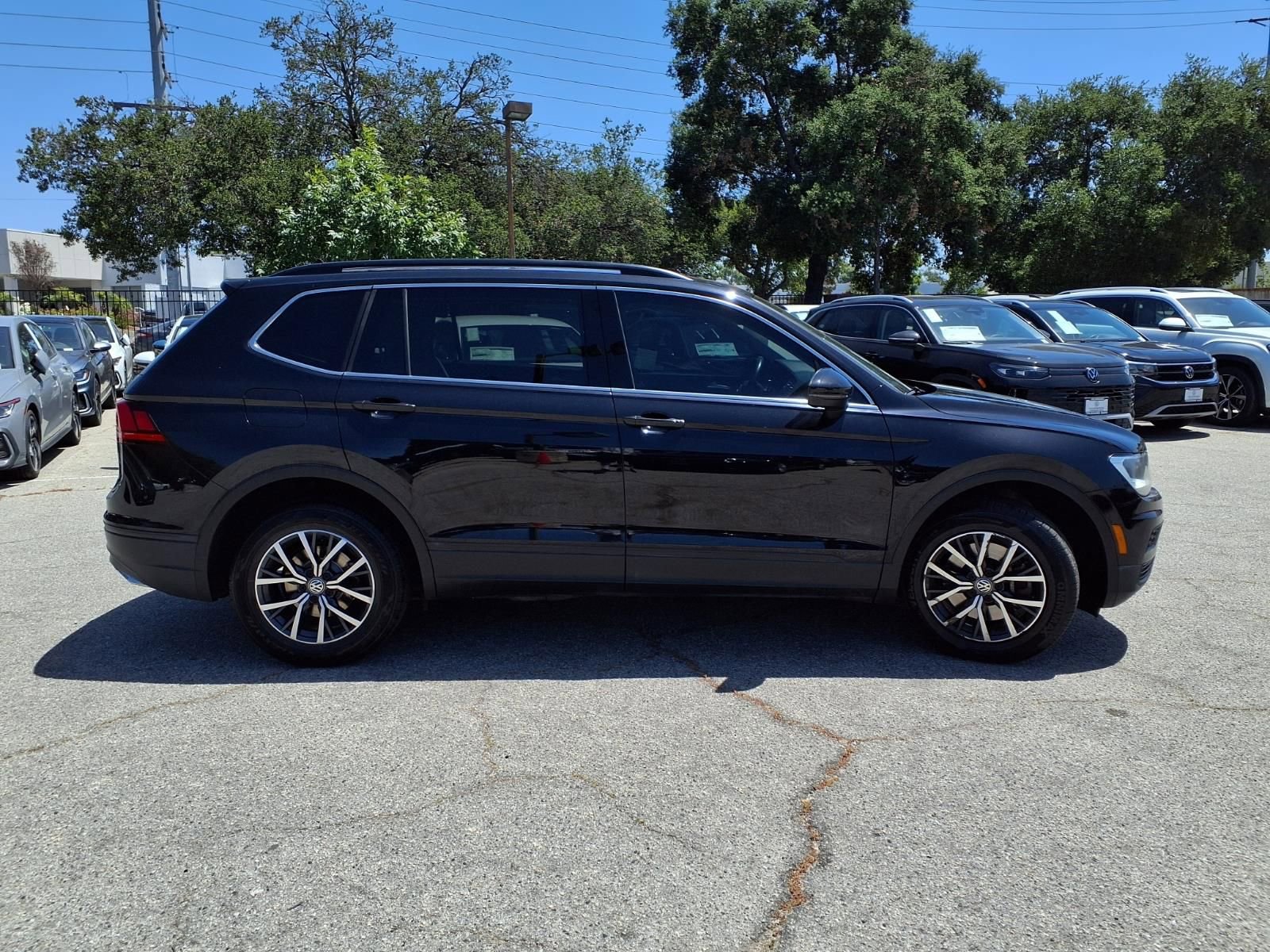 Used 2019 Volkswagen Tiguan SE FWD image 3