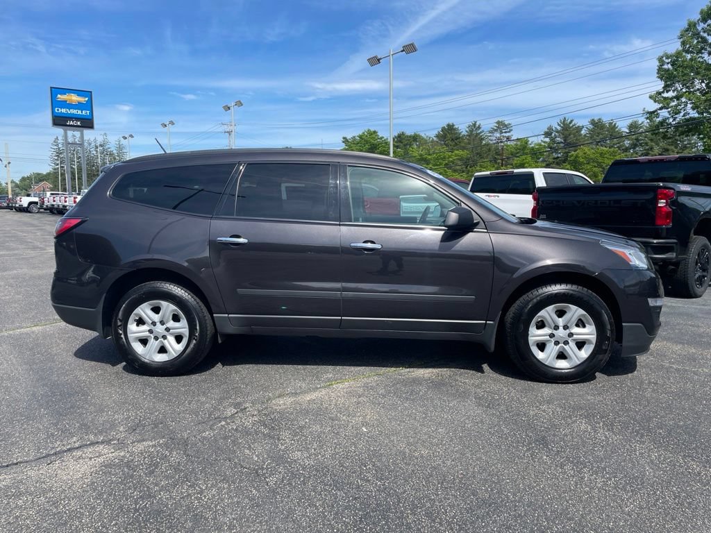 Used 2017 Chevrolet Traverse LS AWD/4WD image 7