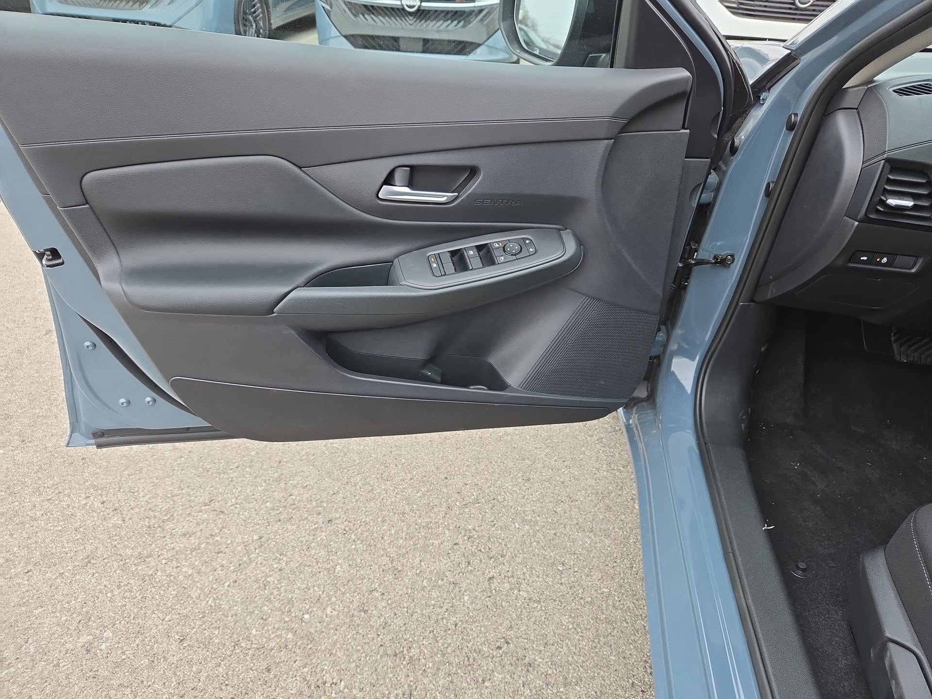New 2026 Nissan Sentra SV w/ SV Convenience Package FWD image 11