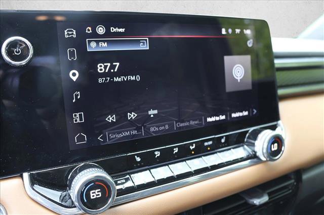 Used 2025 GMC Canyon AT4 AWD/4WD image 17