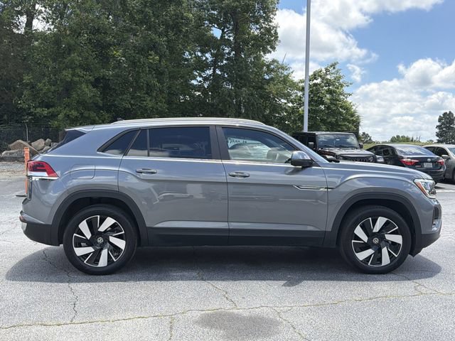 Used 2024 Volkswagen Atlas Cross Sport SE AWD/4WD image 7