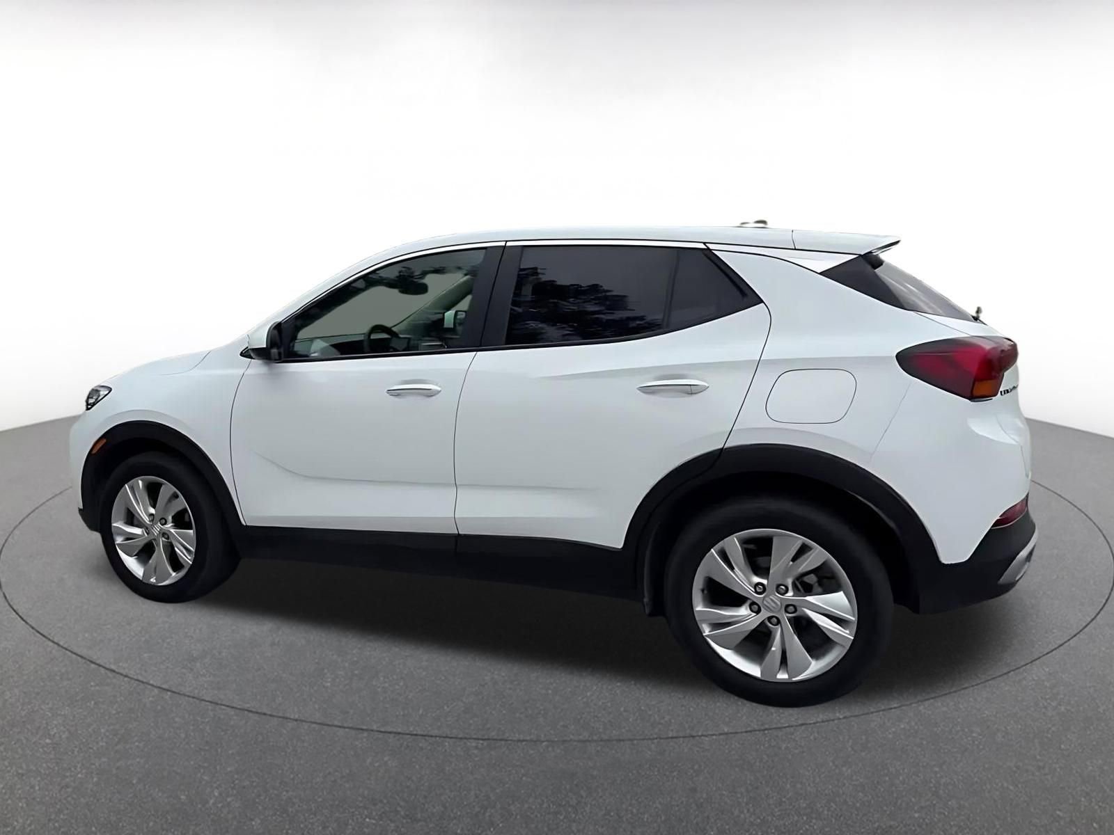 Used 2025 Buick Encore GX Preferred FWD image 10