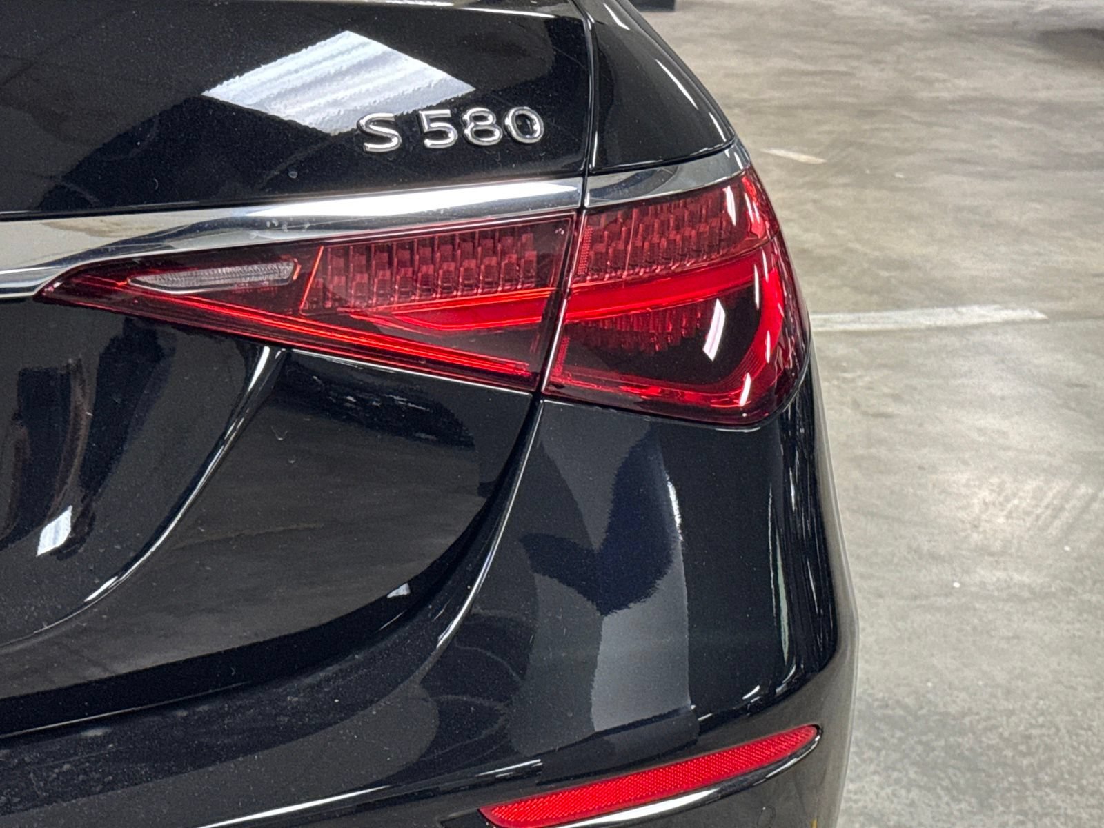 New 2026 Mercedes-Benz Maybach S 580 4MATIC image 14