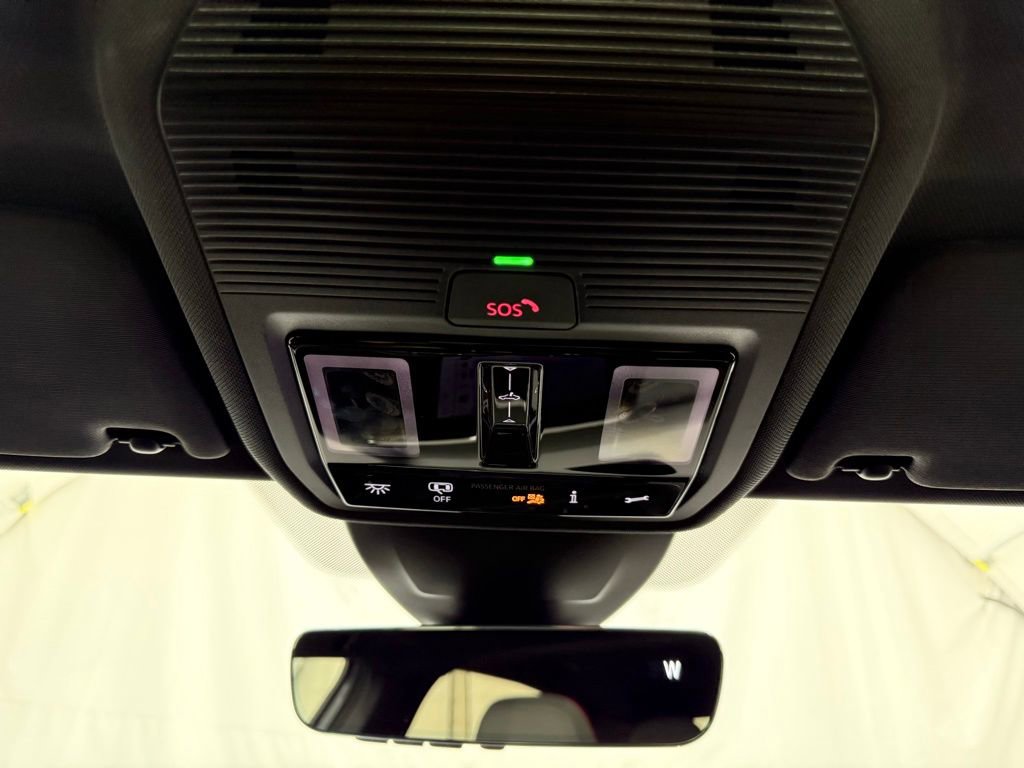 Used 2024 Volkswagen GTI Autobahn image 37