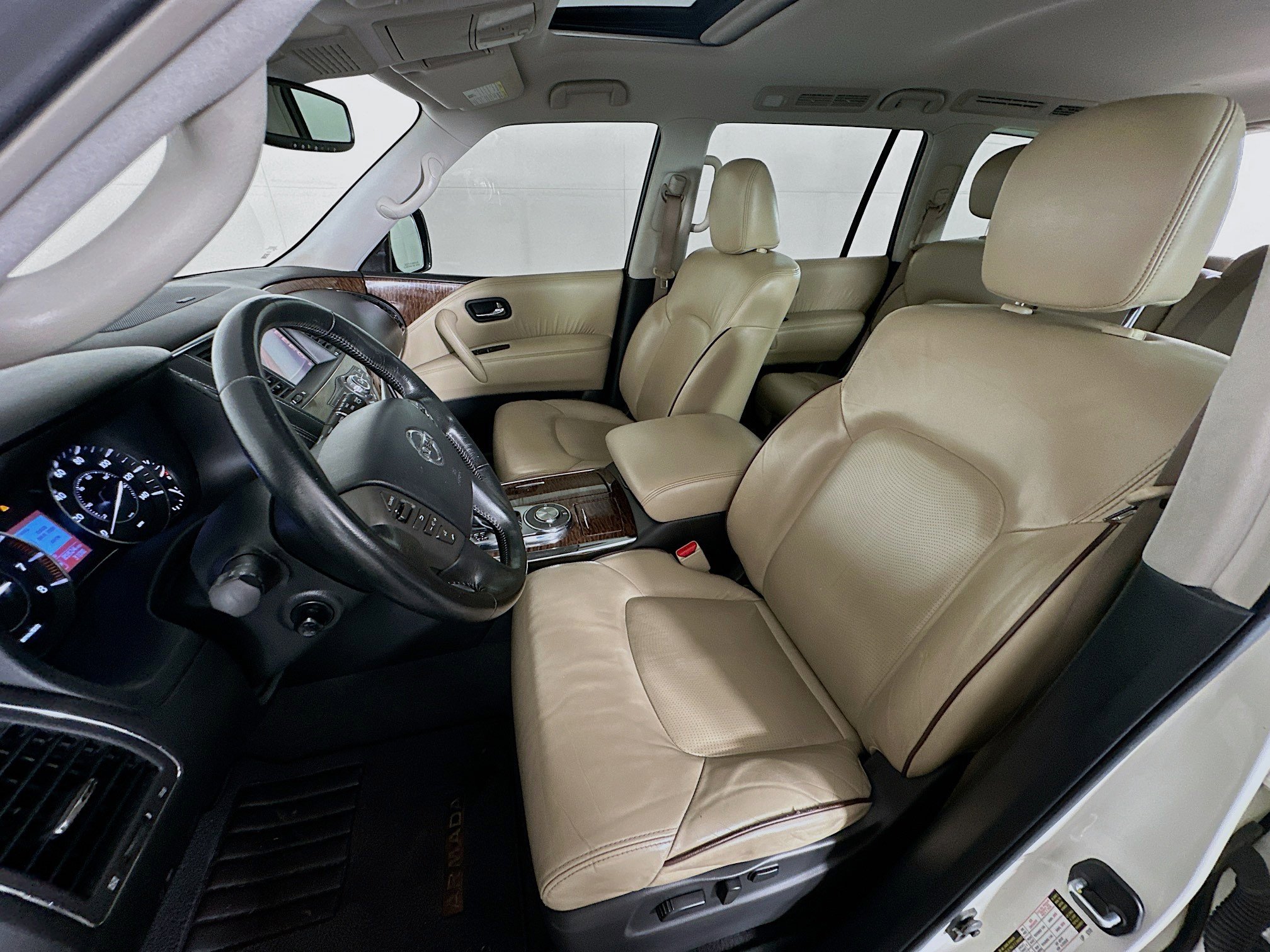 Used 2018 Nissan Armada SL w/ Premium Package image 13