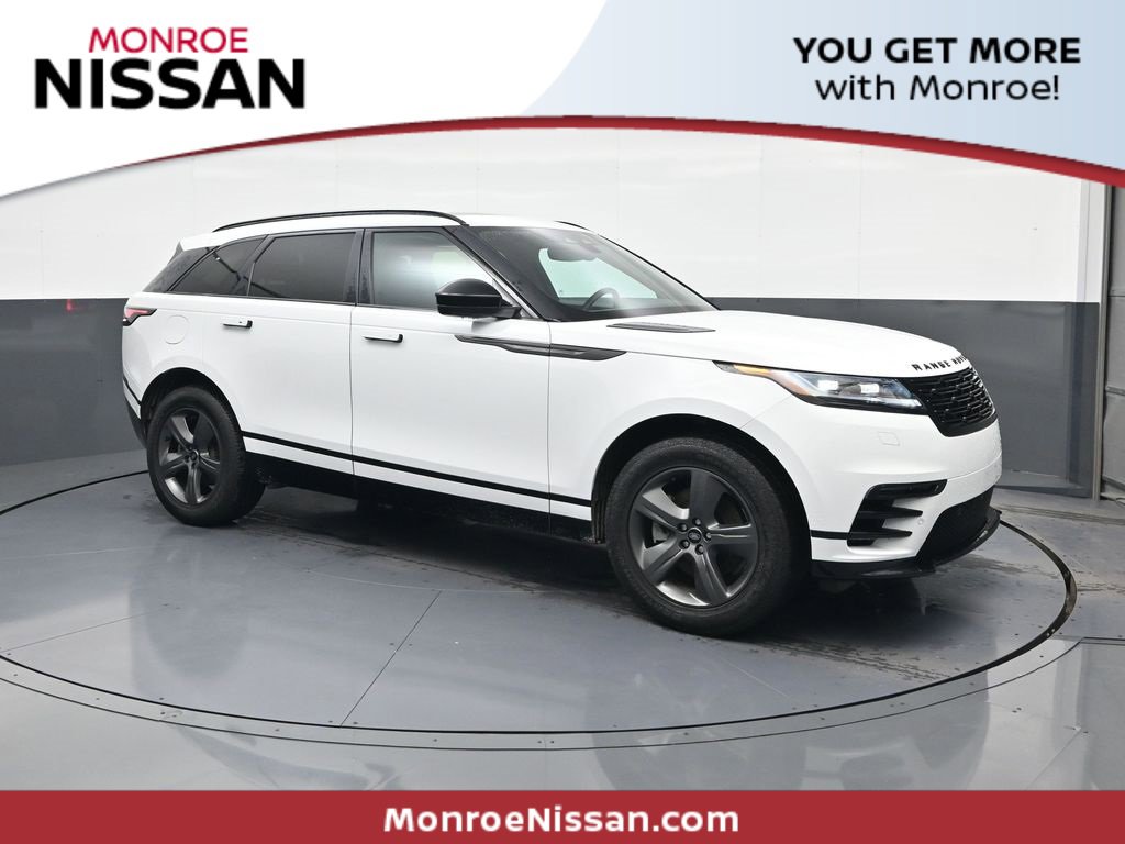 Used 2025 Land Rover Range Rover Velar Dynamic SE image 1