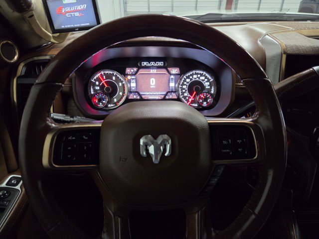 Used 2022 RAM 3500 Limited AWD/4WD image 47