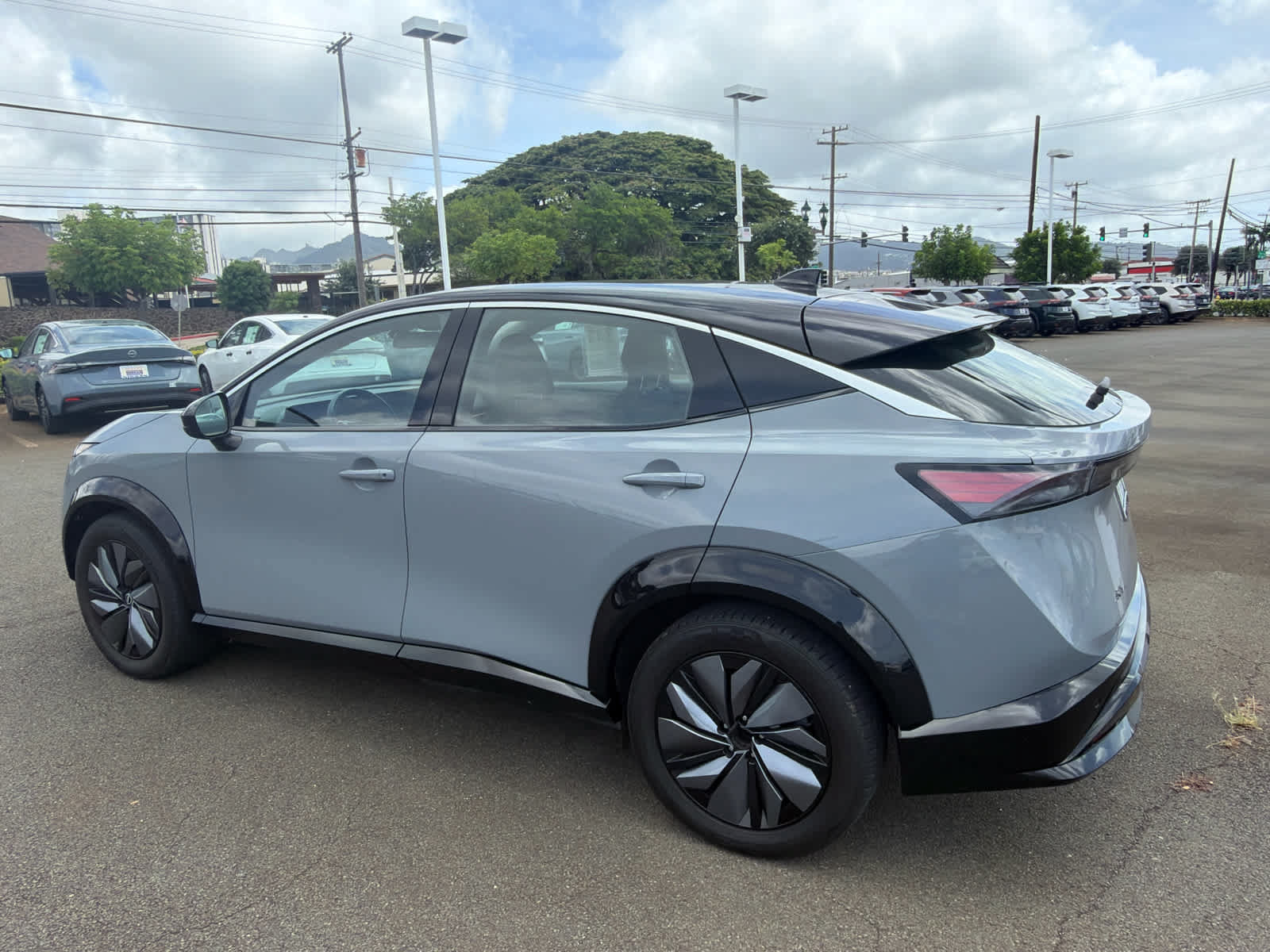 Used 2023 Nissan Ariya FWD image 4