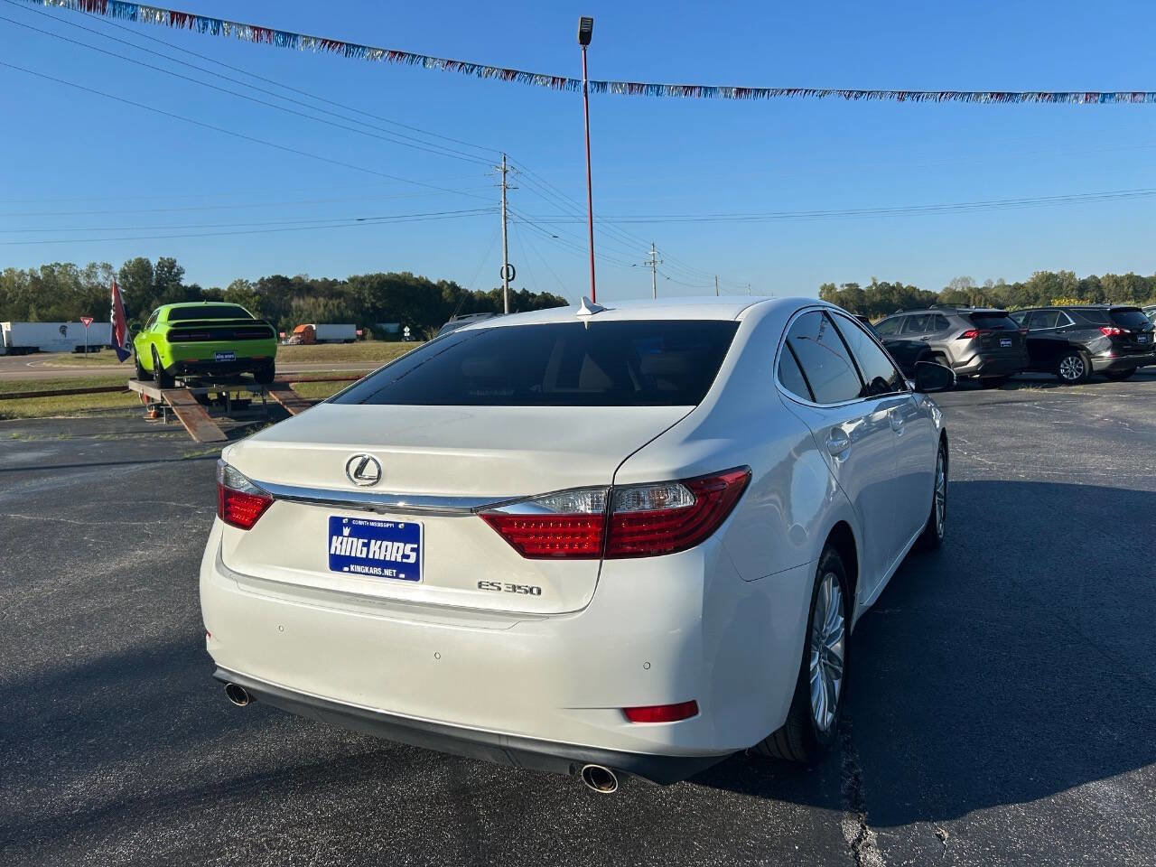 Used 2014 Lexus ES 350 w/ Luxury Package FWD image 5