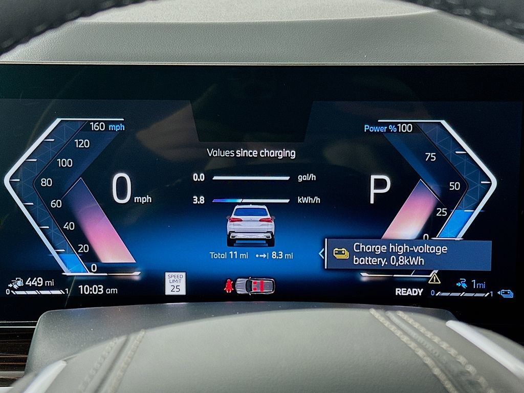 Used 2025 BMW X5 xDrive50e image 14