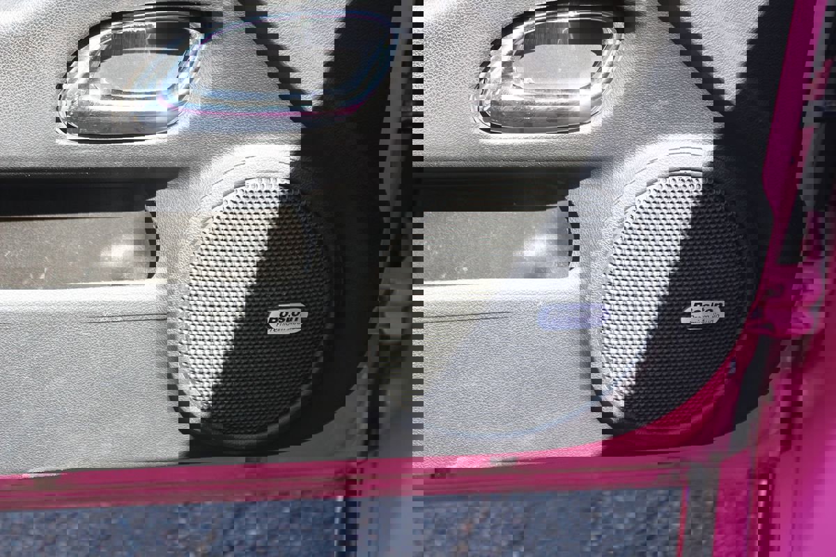 Used 2013 Chevrolet Camaro ZL1 image 11