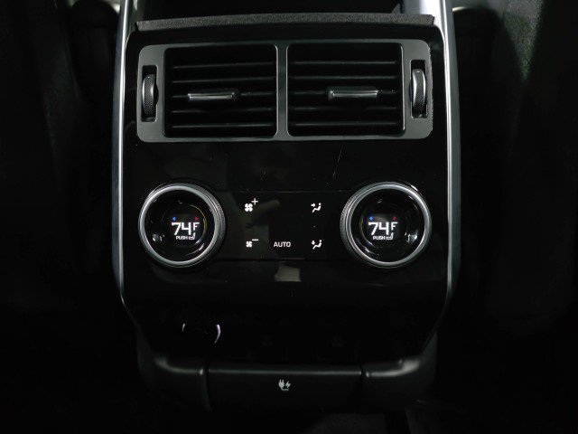 Used 2021 Land Rover Range Rover Sport HSE Silver Edition image 18