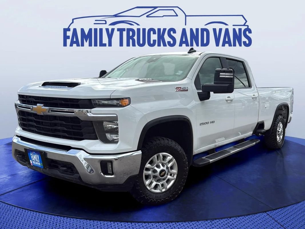 Used 2024 Chevrolet Silverado 2500 LT w/ Convenience Package