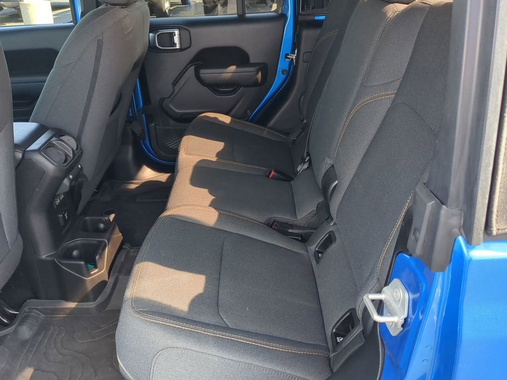 Used 2024 Jeep Gladiator Sport image 14
