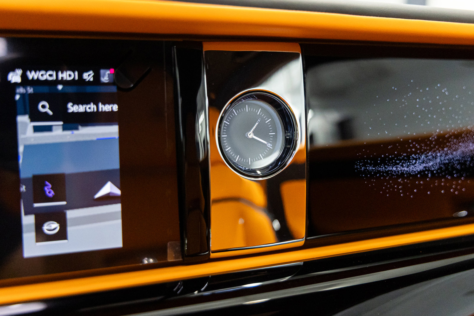 New 2026 Rolls-Royce Spectre image 27