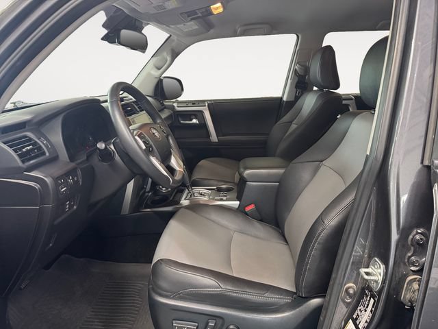 Used 2022 Toyota 4Runner SR5 Premium AWD/4WD image 7