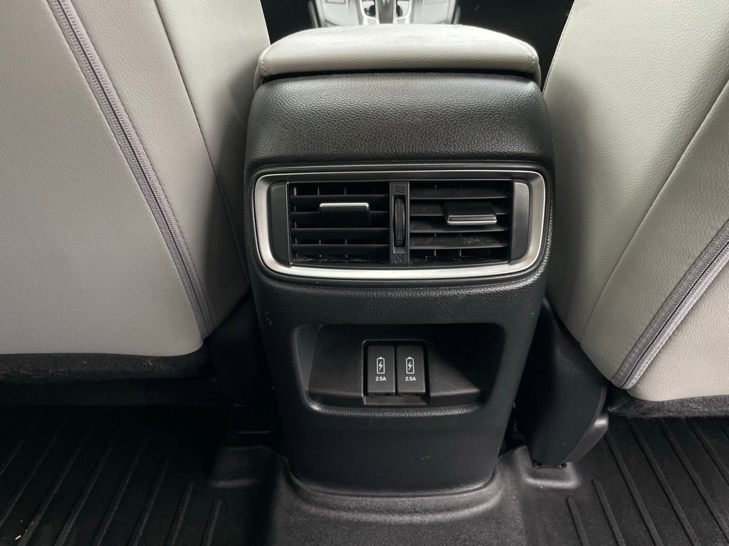 Certified 2017 Honda CR-V Touring image 38