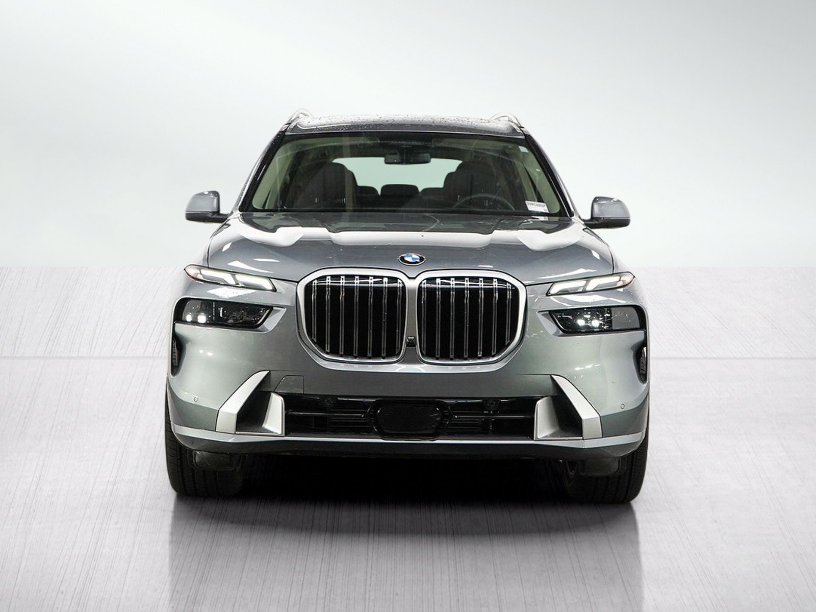Used 2026 BMW X7 xDrive40i AWD/4WD image 9