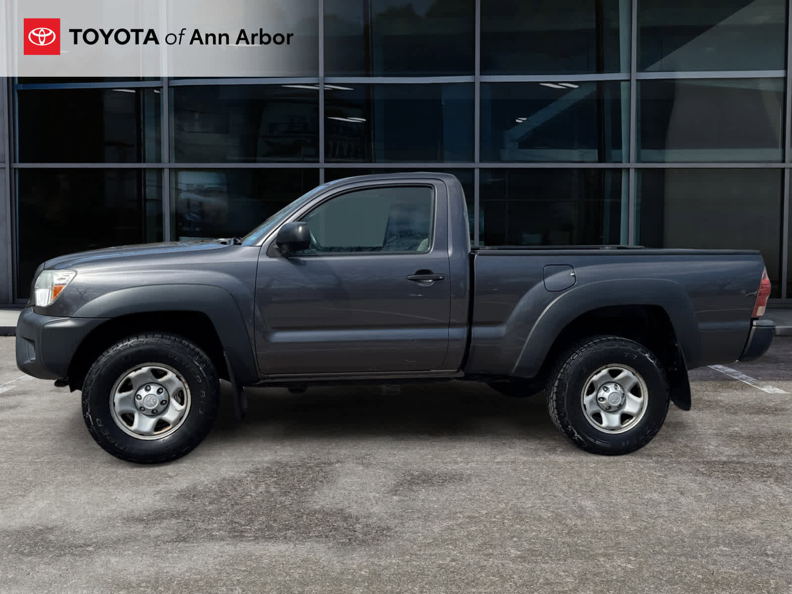 Used 2013 Toyota Tacoma 4x4 Regular Cab image 9