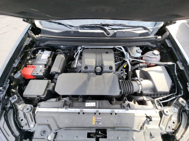 Used 2025 Chevrolet Colorado Z71 w/ Technology Package image 11