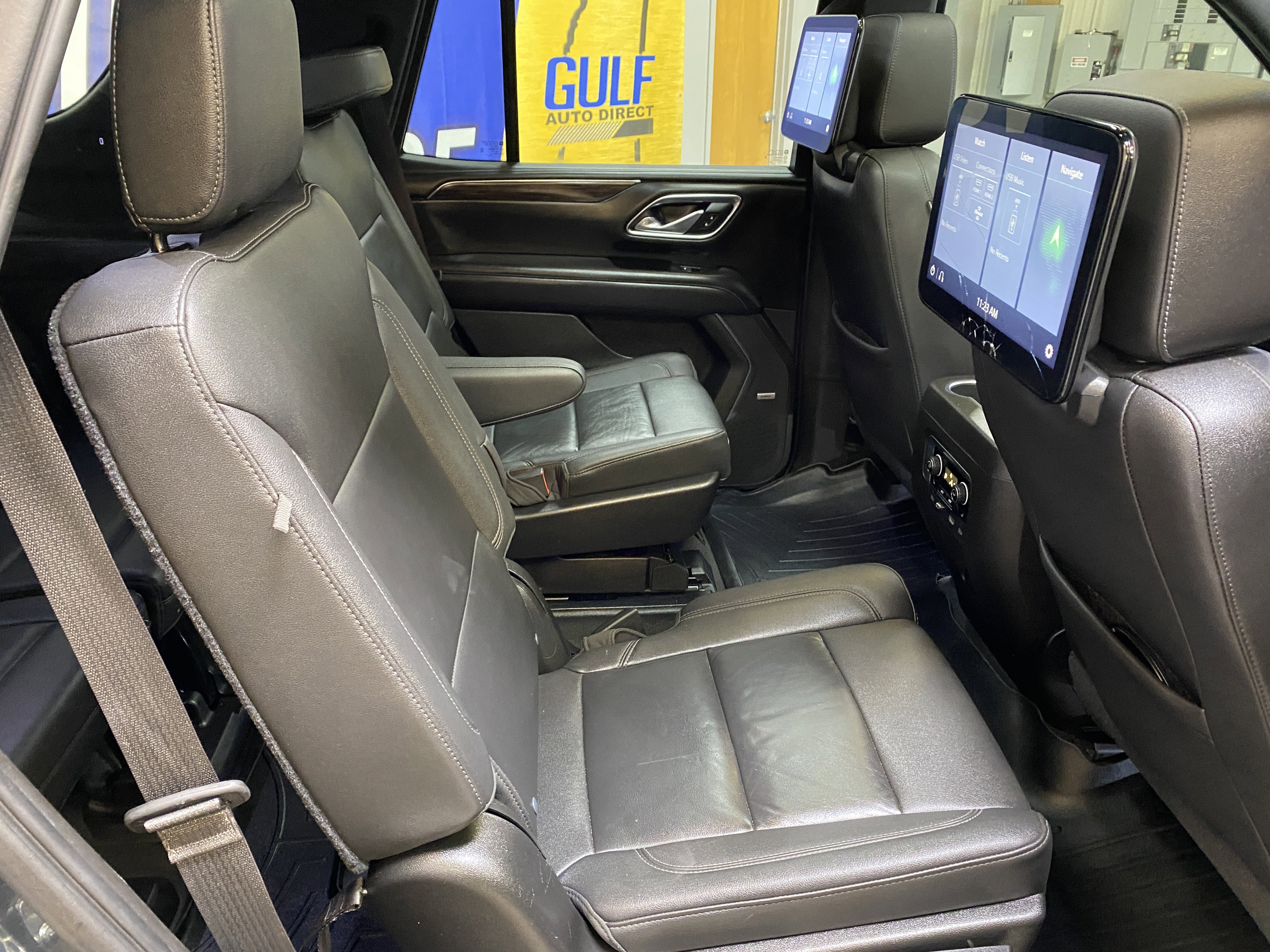 Used 2021 Chevrolet Tahoe Z71 w/ Luxury Package image 28