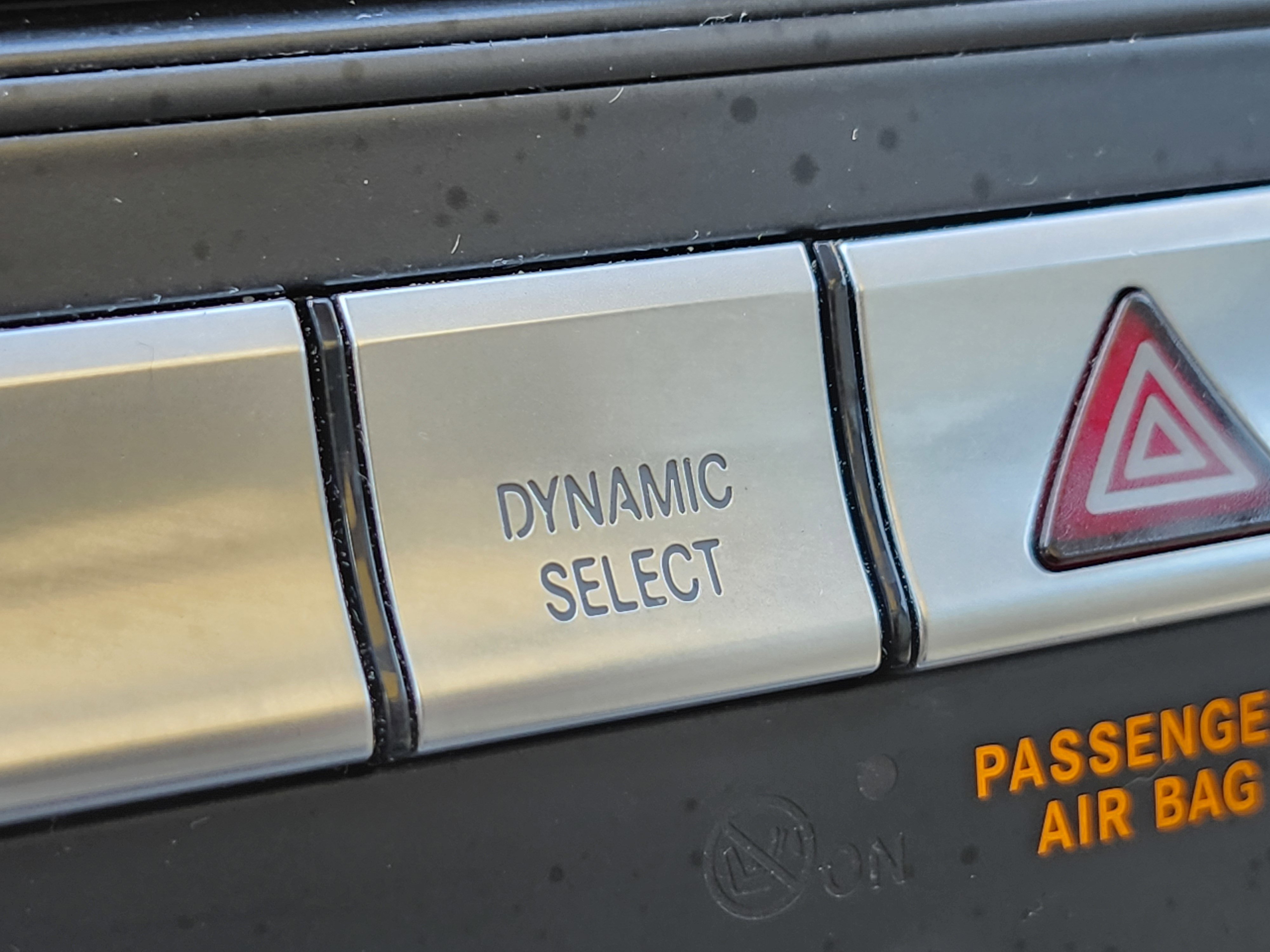 Used 2019 Mercedes-Benz GLA 250 4MATIC image 30