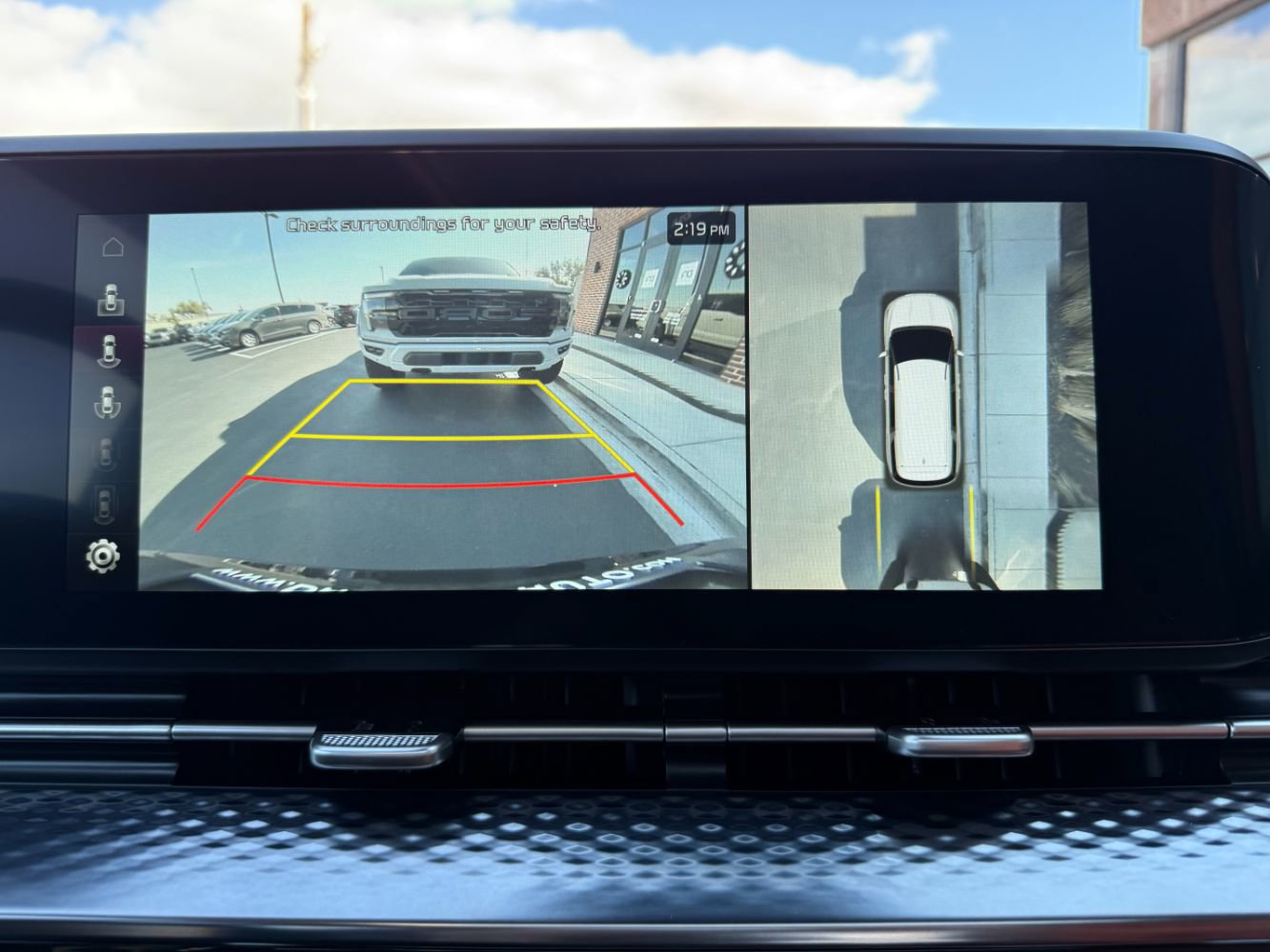 Used 2024 Kia Carnival SX Prestige image 15