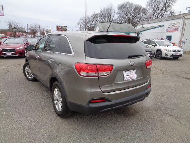 Used 2016 Kia Sorento L image 5