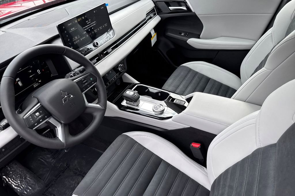 New 2026 Mitsubishi Outlander SE AWD/4WD image 10