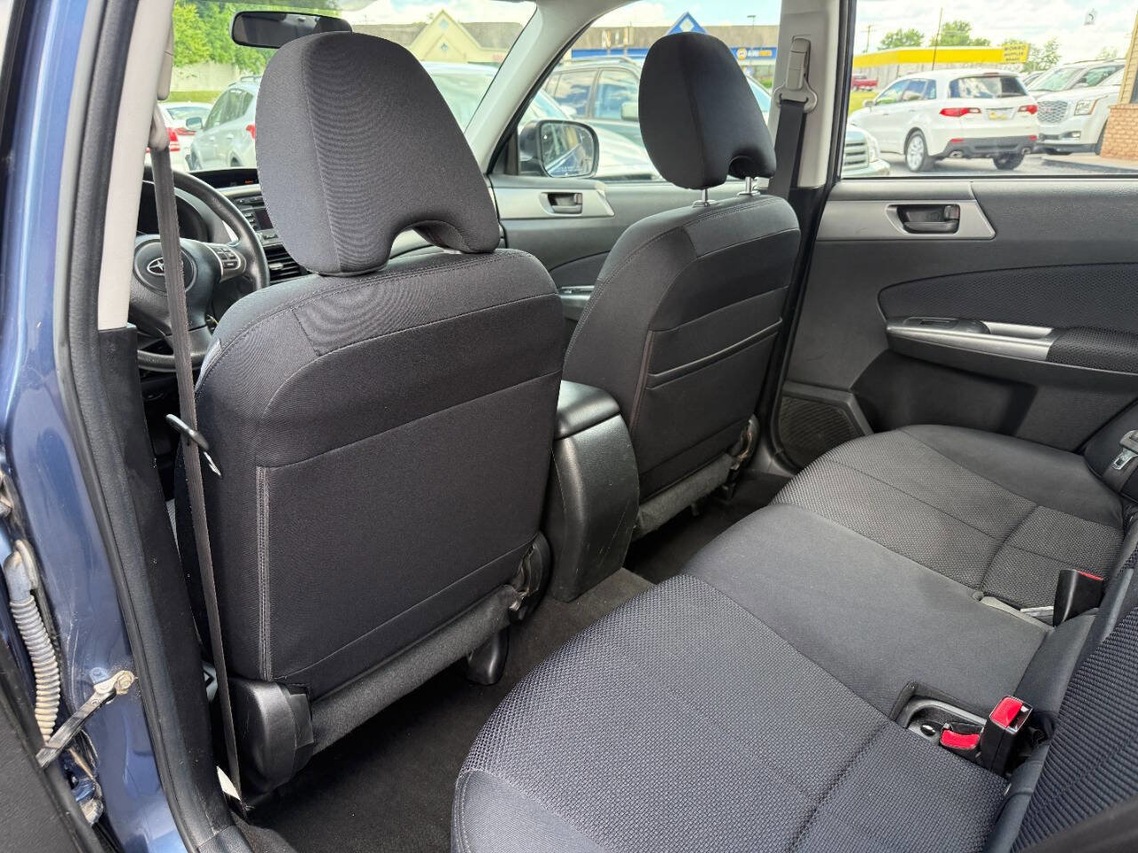 Used 2011 Subaru Forester 2.5X AWD/4WD image 22