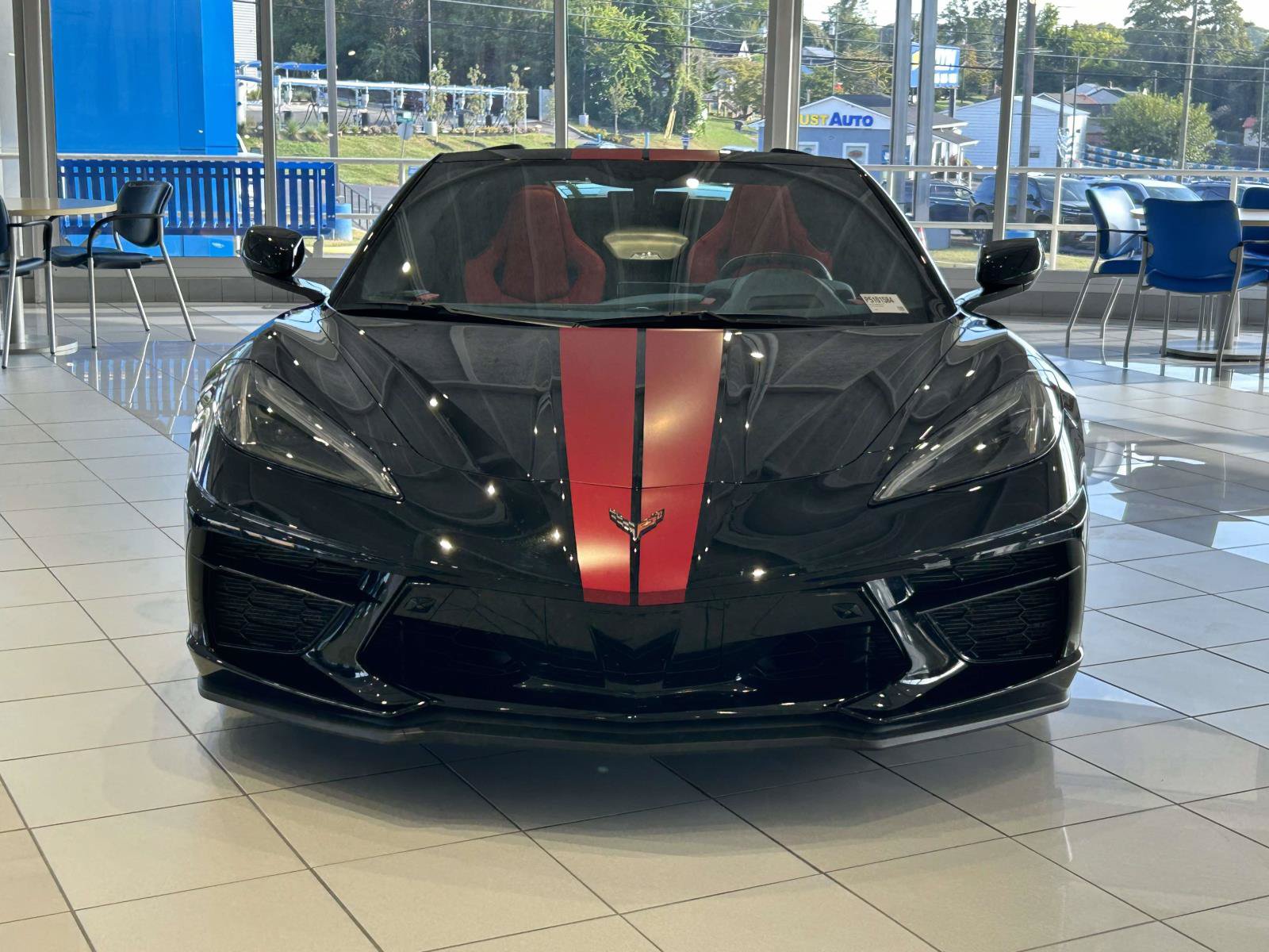 Used 2023 Chevrolet Corvette Stingray Preferred Conv w/ Z51 Performance Package RWD image 2