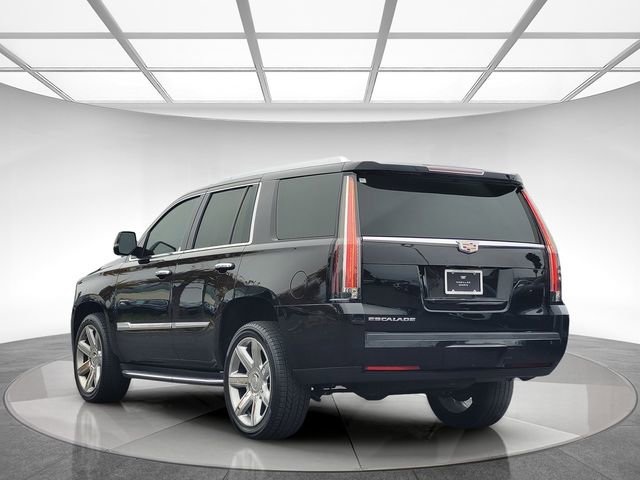 Used 2016 Cadillac Escalade Luxury image 7